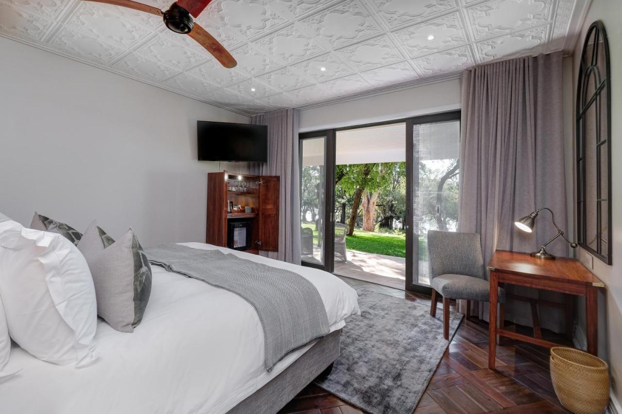 Palm River Hotel Victoriawatervallen Buitenkant foto